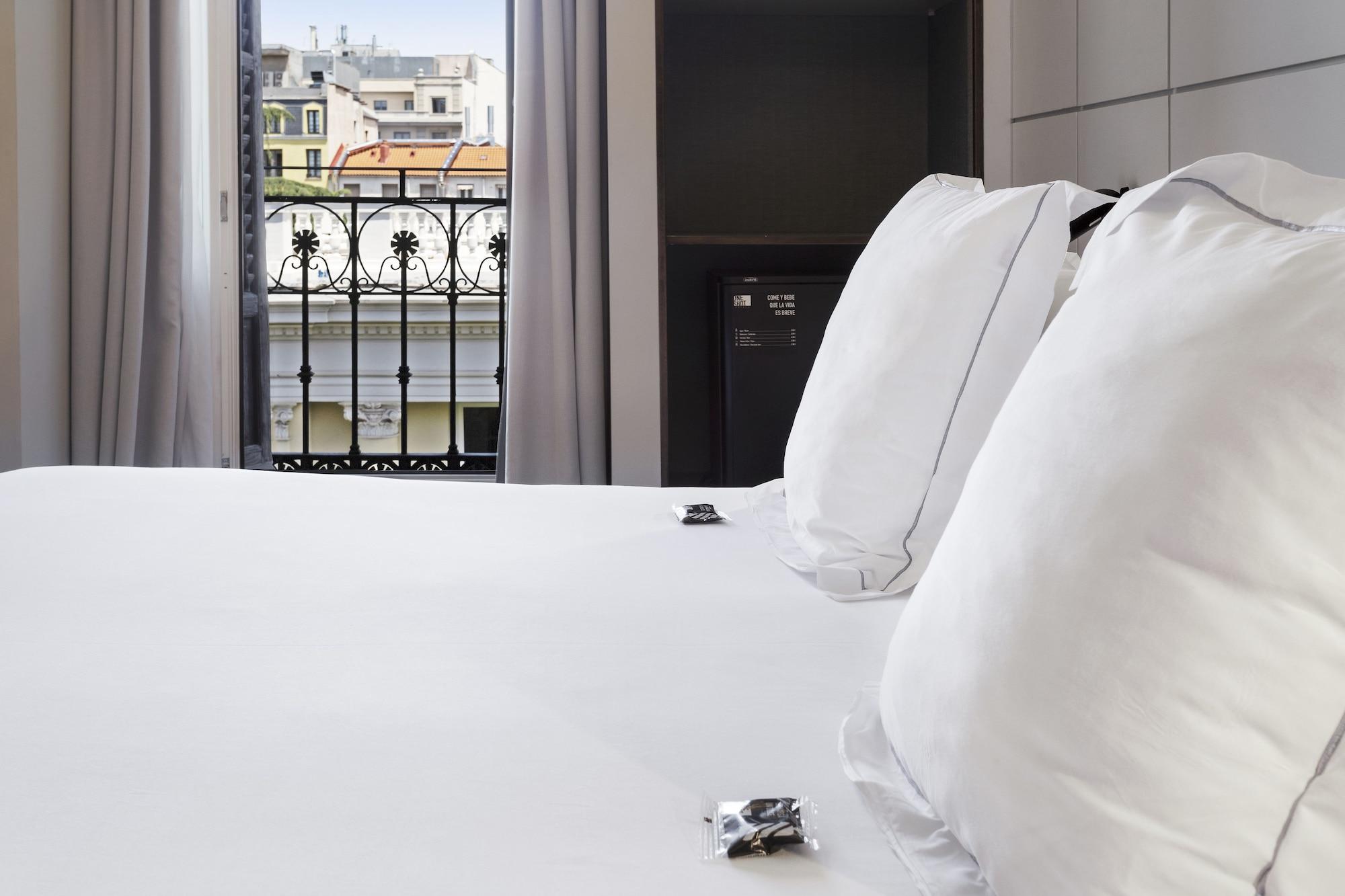 One Shot Recoletos Hotell Madrid Eksteriør bilde
